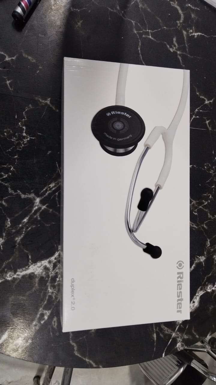 سماعة طبيب ريستر ٢ ابل