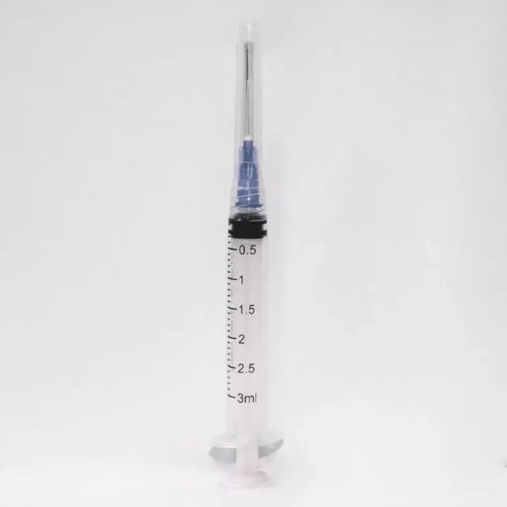 سرنجة طبية 3 مل من انتاج شركة الدولية 250 قطعة ( اطفال )